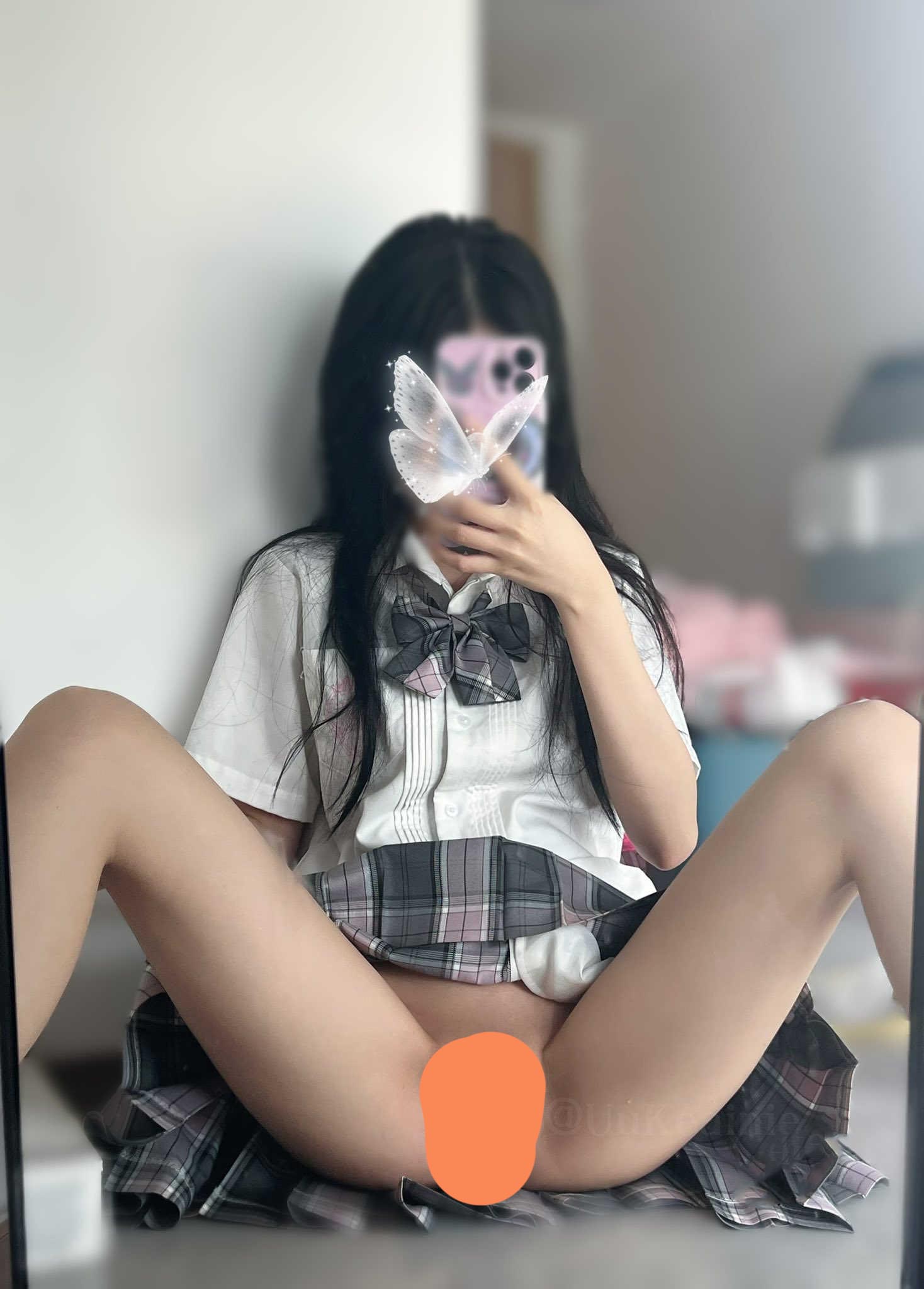 【新】小芋大王@sy002299-[238门槛] 11分钟 白虎双马尾萝莉福利订阅【12P+3V】【712MB百度云】