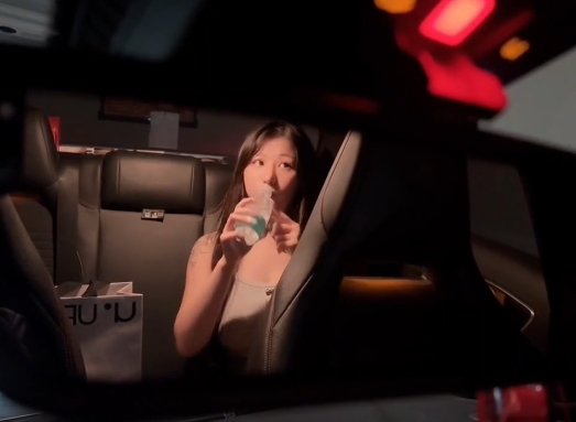 剧情-艾A瑪AEmmaA_图A谋AA轨A的UberA篇A掉进A司机A大A哥A圈A套1V200mb