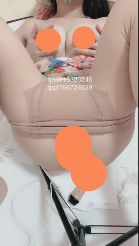 【新】戒碳水的小baby-碎花裙肉丝ZW【1V】【161MB百度云】