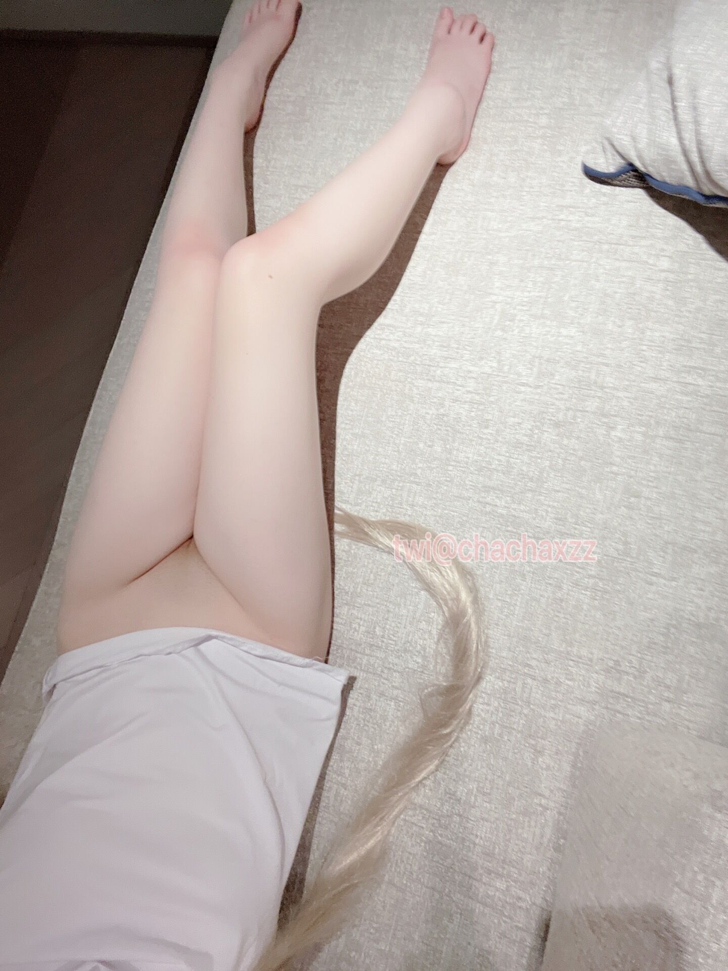 茶酒-cos体操服白丝穹妹【无水印版本】652MB百度云