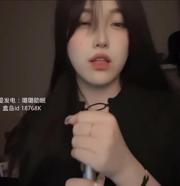 璐璐助眠 舌头清洁