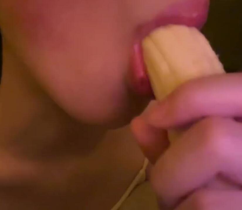喵喵你好好好+香蕉