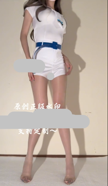 猫猫碎冰冰 – 新作 15分钟 Cos海军蓝 [2V-207M]百度盘