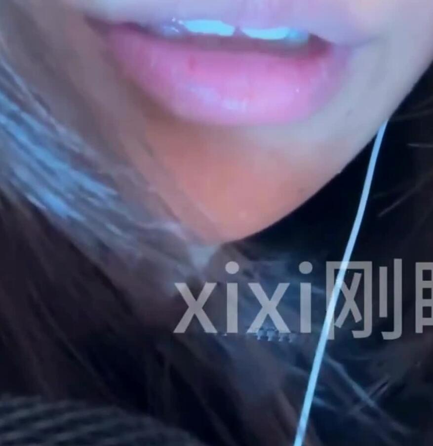 xixi刚睡着+停车场