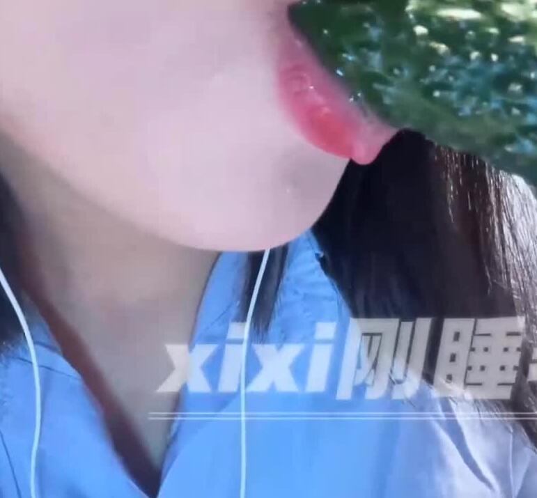 方便面助眠 xixi刚睡着 秘书
