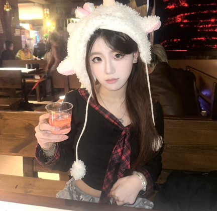 Mihaisha_misamisa 超极品巨乳在校女大学生 阿黑颜丝袜脸逼同框自慰福利