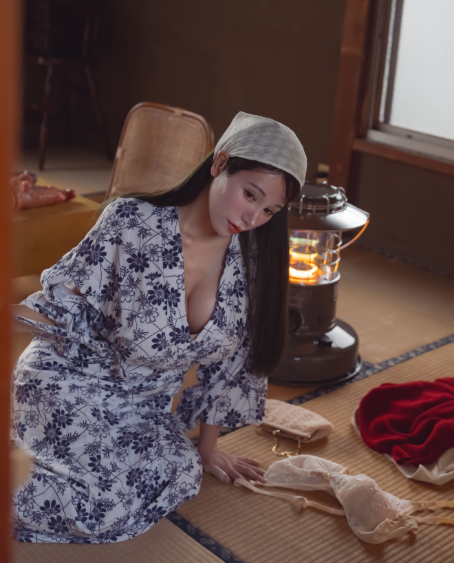 超人气樱花妹-naomiiichannel-of原版 24.12视图（11P,4V,1.81G）