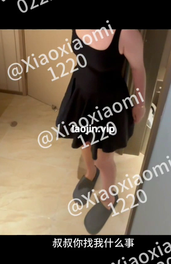 极品情侣-小小咪-新 偷拍做爱视频被叔叔发现威胁（1V,594M）