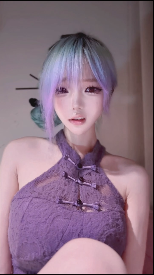 【新】芃芃大人-旗袍腋下撸管手势白眼中指盯倒计时腋下专场【1V】【114MB百度云】