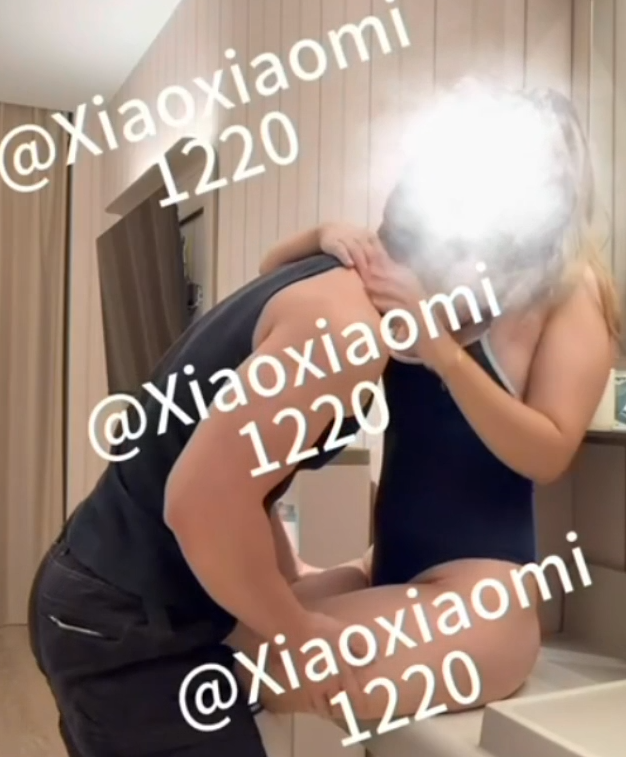 极品情侣-小小咪-9.17新  共用性奴，体操部美女私下被教练肉棒调教（1V,487M）