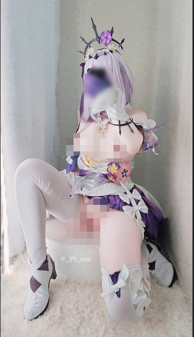 【美乳萝莉】PI_COS 写真合集 12套 【NP 323MB】