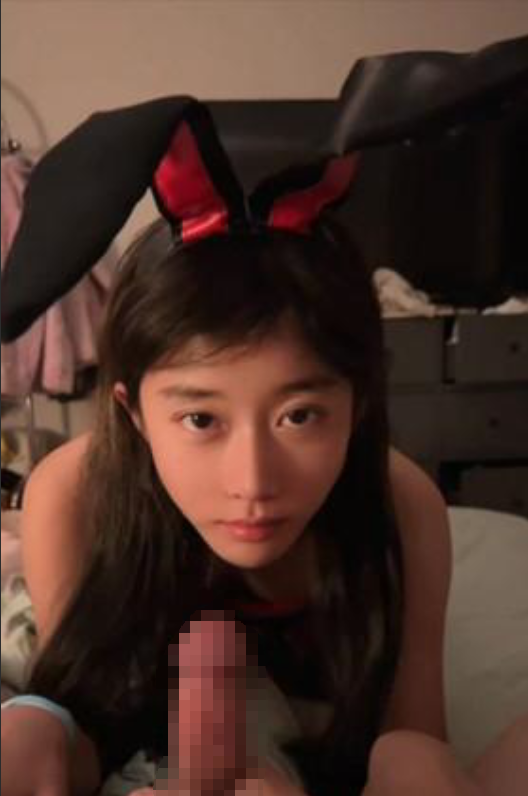 江西现代学院 王龚敏 抢闺蜜富二代男友 两人复合后将其私拍曝光 一流口技吊打职业骚鸡 2V  300M