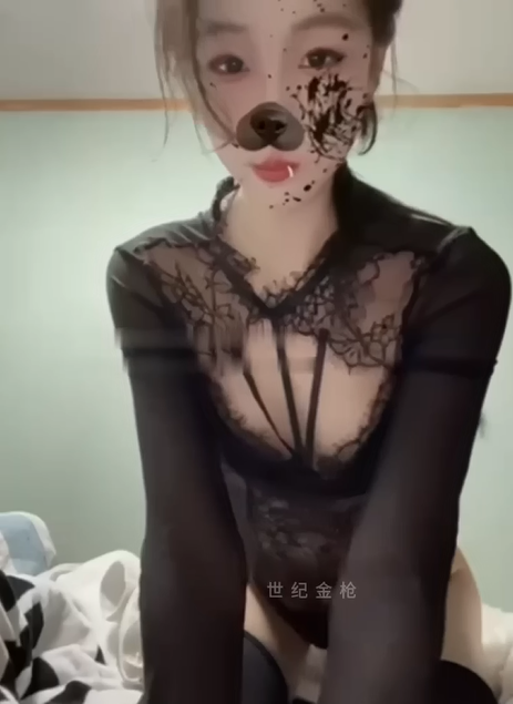 2684 新品福利，大神富二代，约炮百人斩【世纪金枪】最新付费，各大素人小姐姐，大学生模特少妇，相当炸裂8v