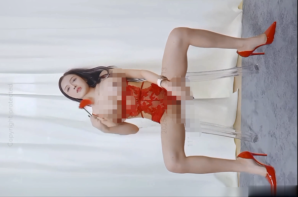 新晋舞团Livex18（原K8）多模特大尺度裸舞双视角福利(2V)