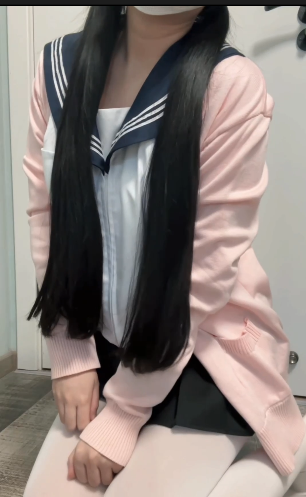 福利姬-爱吃猪脚饭-新小合集(3V,1.02G)