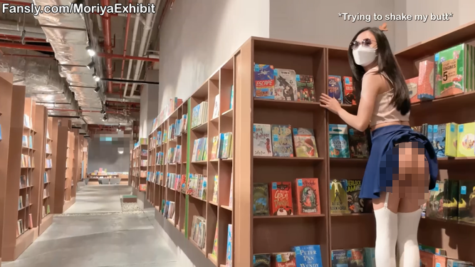 2794 MoriyaExhibit -真空逛图书馆