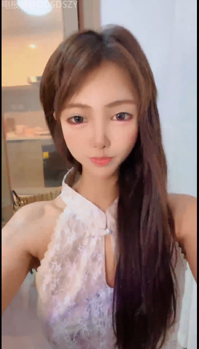 2931 骚气女主播,旗袍丝袜大秀,道具插穴