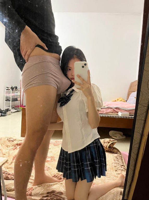 【新】大黄鹅zzz-新作 [门槛订阅] 23分钟 双马尾萝莉啪啪订阅 [66P+2V][1.41G百度云]