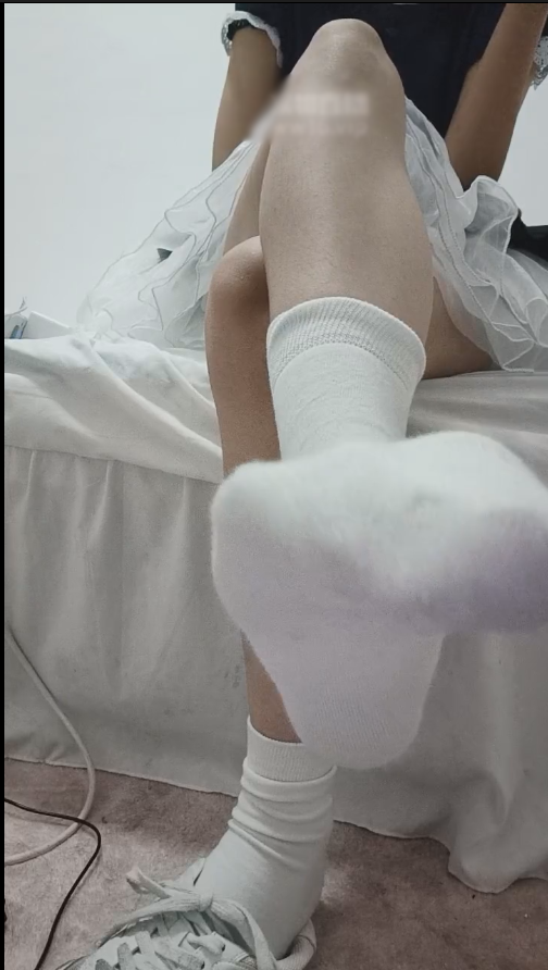 玩物直播杪杪-250927 atm压榨粗口【1V】【212MB百度云】