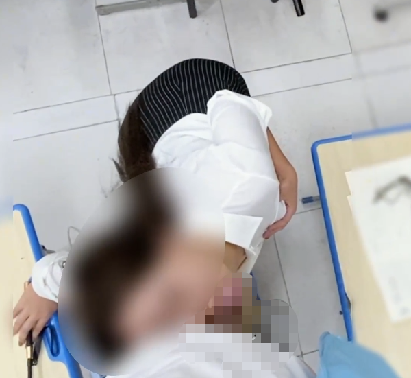 3276 舅妈的爱情故事 -  课后性虐外甥 舔食挑逗肉棒乳首凌辱 享受舅妈的调教内射