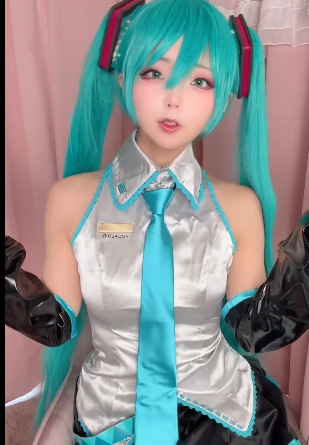 极品cos嫩妹-CHUCHU(Nagomitei)-高价付费新 初音未来(1V,1.56G)