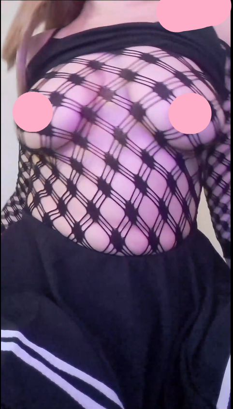 h_u_n_t_e_r 好喜欢这套cos，他让我很兴奋的滋味 ♡ 2V426M百度盘