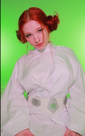 欧美小骚货-naomiatnight-of新 愿原力与你同在 星球大战 莱娅公主（1V,1G）