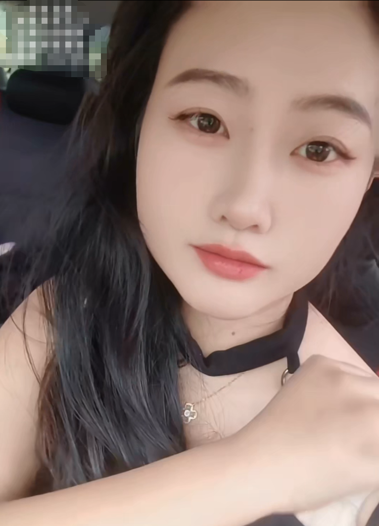 极品肉感人妻-娍-线上约同城大哥在马路边上停车车震(1V,480M)