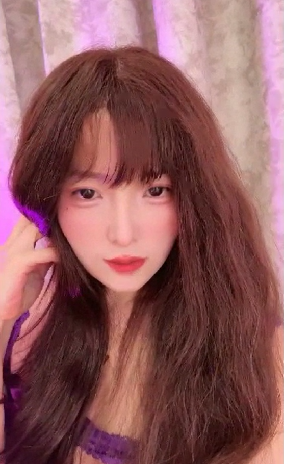 极品学姐 胡桃 在线发骚自慰 雨姐同款大脚 极品反差母狗 【1V150M】