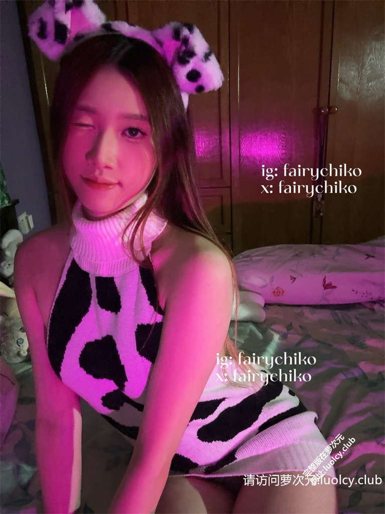 草莓猫咪 – [门槛福利] 24分钟 漏脸萝莉福利自慰订阅 [40P10V-1.66G] 持续更新中