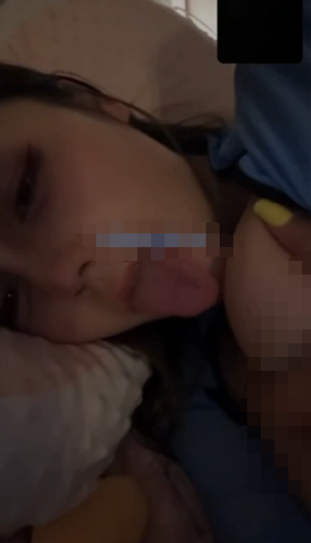 快手 春姐 知名大奶主播最新25分钟 【1V298M】