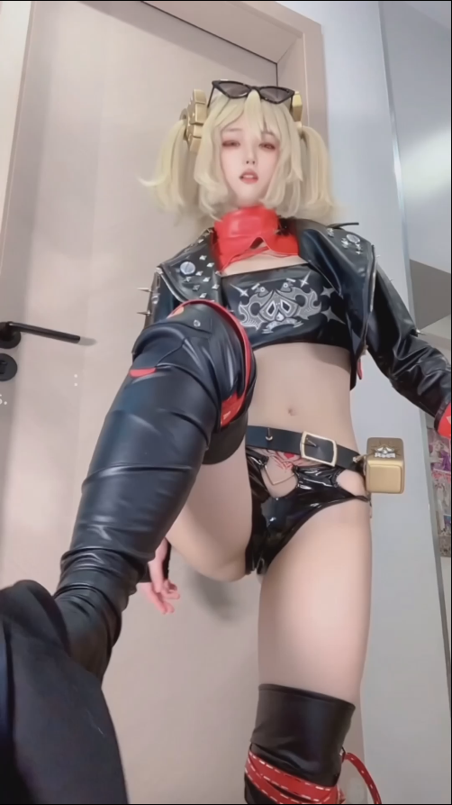 【新】抖音狗修巾（喵帕斯）-柏妮丝小剧场 （上） 剧情 淫语【1V】【701MB百度云】