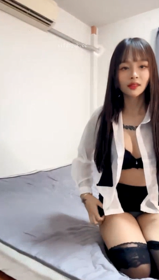 新人~漂亮的妹妹~【强上18岁妹子】被猛干干了2次~无套内射【2V】